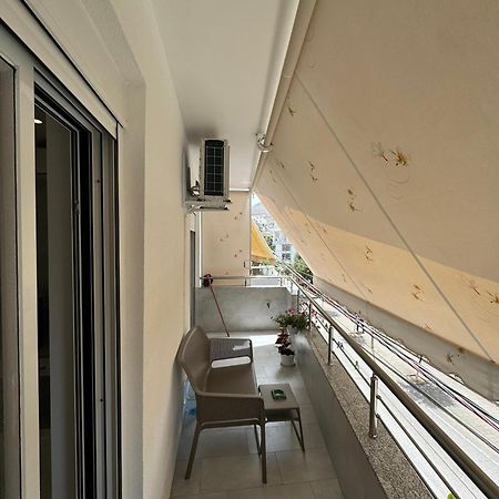 Alpha Lux Apartment Sarande Bagian luar foto